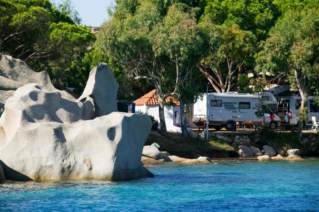 Hotel Camping Baia Saraceno à Palau Extérieur photo