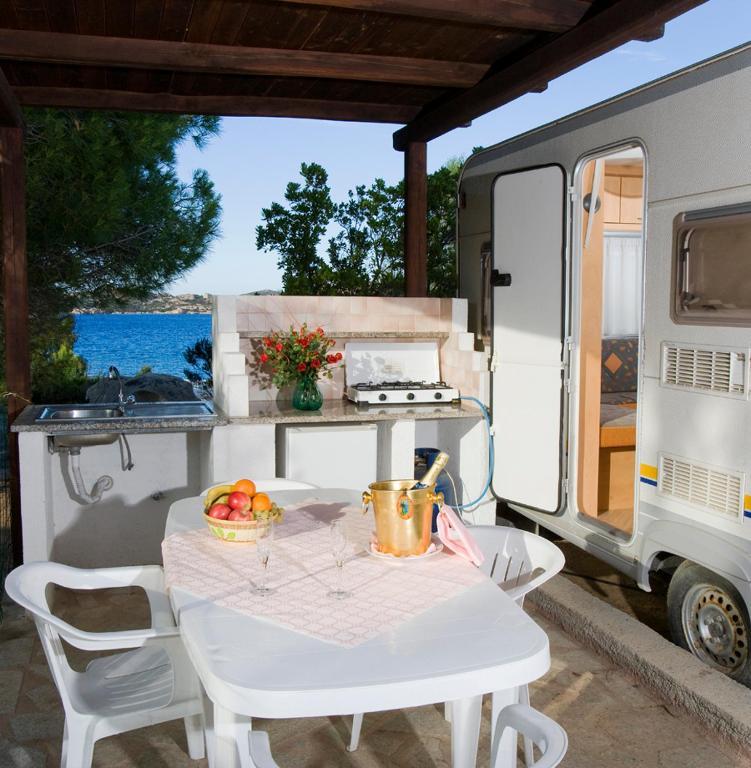 Hotel Camping Baia Saraceno à Palau Chambre photo
