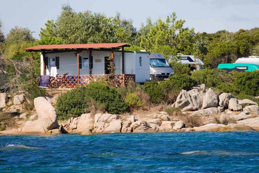 Hotel Camping Baia Saraceno à Palau Chambre photo